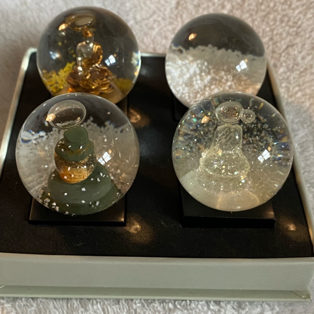Mini Zen Snow Globe Set with Gold and Silver Details